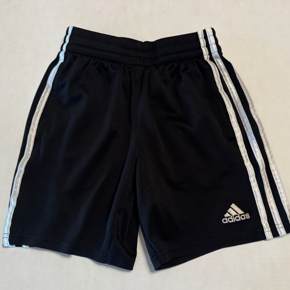 Adidas Size 8 Boys Black Athletic Shorts 100% Polyester Casual Workout  Summer